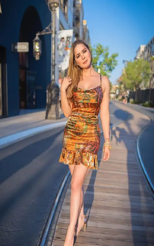 Premium Delhi escort